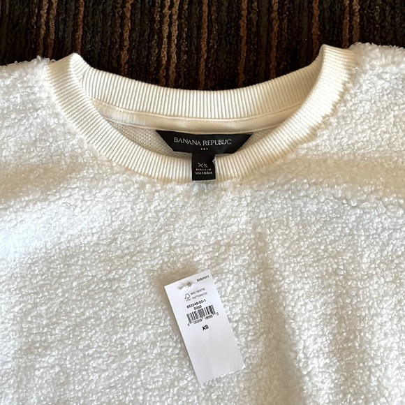 Banana Republic Factory Sherpa Sweatshirt - Picture 5 of 5